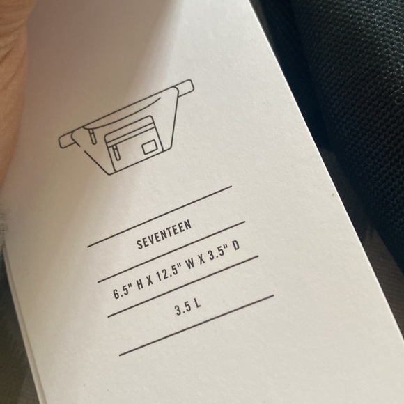 Herschel Night Camo Seventeen - Picture 3 of 5